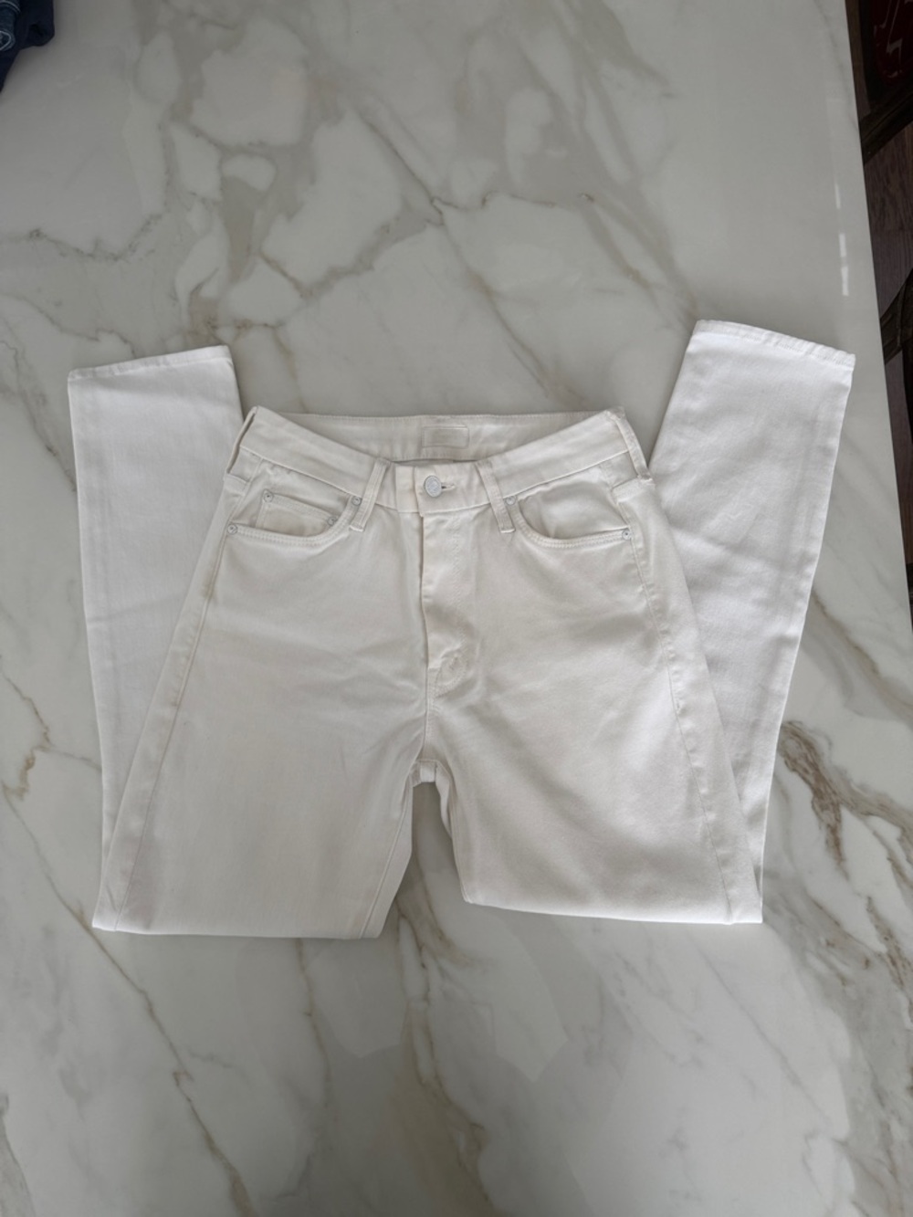 Mother Classic White Women’s Jeans - Clean Straight Fit